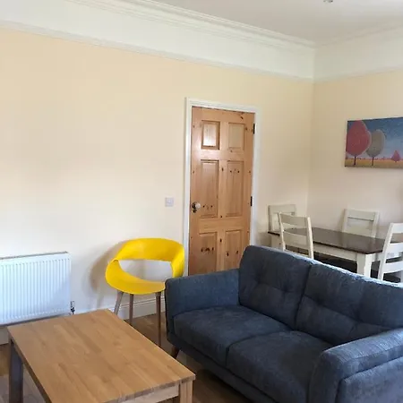 Greenland's House Apartment Ballina (Mayo)